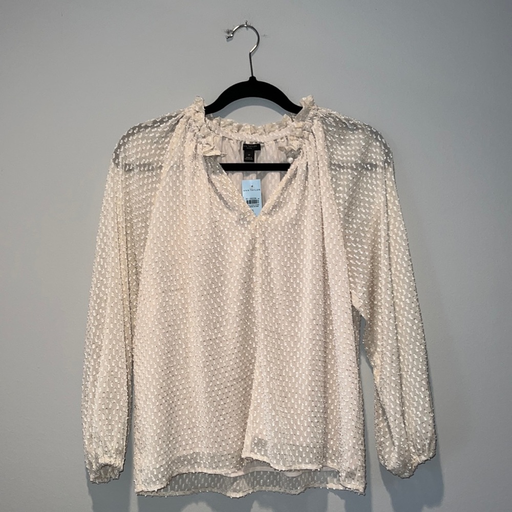 ANN TAYLOR BLOUSE NWT